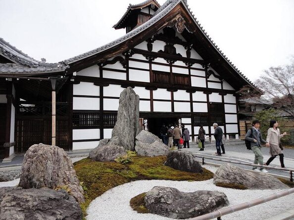 Kyoto: Arashiyama Bamboo, Temple, Matcha, Monkeys & secret spots - Why this tour makes sense in Arashiyama