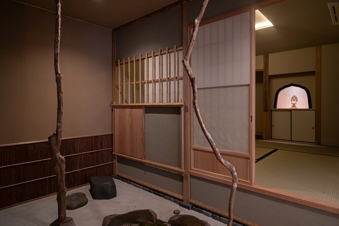 Kyoto: Authentic Tea Ceremony in a Small Group - Watching the Urasenke tea procedure