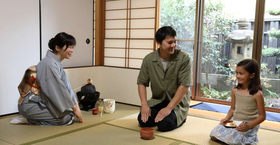 Kyoto Fushimiinari:Wagashi Making & Small Group Tea Ceremony - A Quiet House Near Fushimi Inari