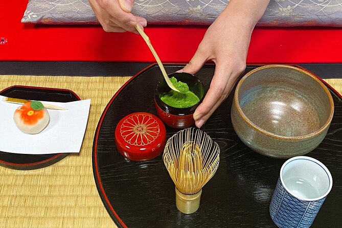 Kyoto Kiyomizu Tea Ceremony with Scenic Garden Views - Making your own second cup