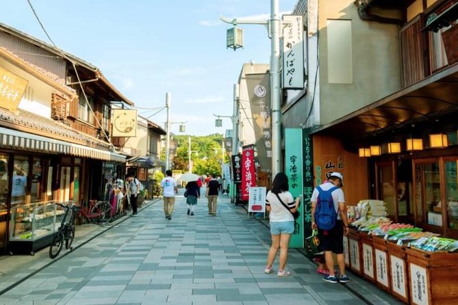 Kyoto Matcha Green Tea Tour - Matcha soba, wagashi, and a full tea tasting