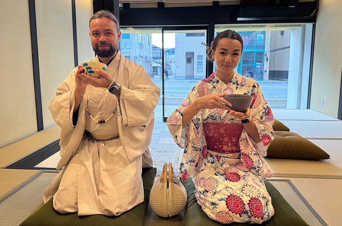 Kyoto : Okada Tea Ceremony & Kimono - From ceremony to Higashiyama streets