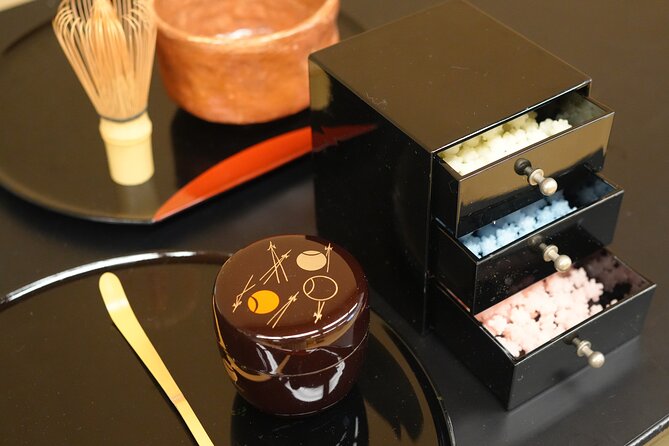 Kyoto Private Tea Ceremony at a Japanese Inns - The 20-minute tea ceremony demonstration