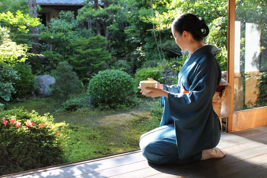 Kyoto: Private Tea Ceremony with a Garden View - Entering a 100-year-old house beside Ryoan-ji