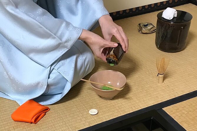 Kyoto: Quiet and Graceful Tea Ceremony - A quiet introduction to Kyoto tea culture