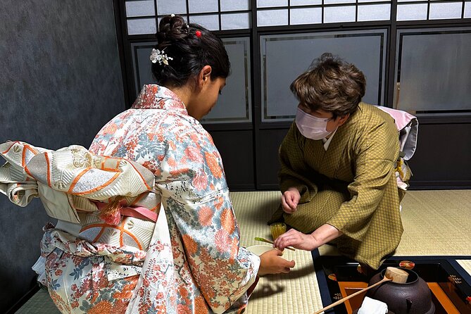 KYOTO Tea Ceremony with kimono near by Imamiya Jinjya Shrine - Who Will Enjoy This Most