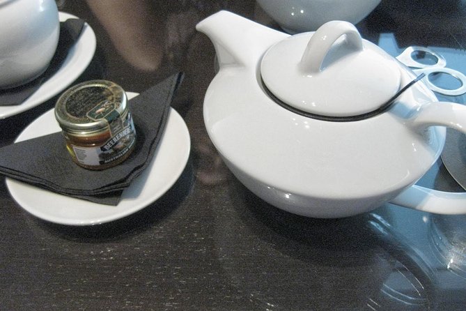 Landmark Hotel Bangkok: Classic Afternoon Tea - A photogenic platter with a playful touch