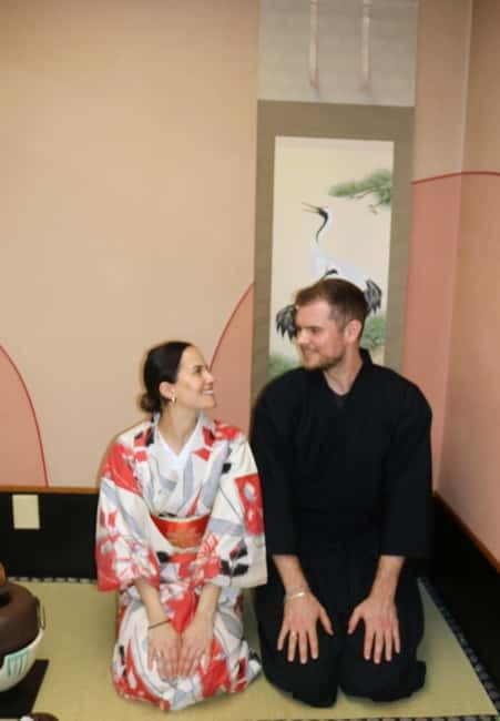 Learn Zen in a class of making Matcha tea near Osaka Castle - At Samurai Honor, the costume is part of the lesson