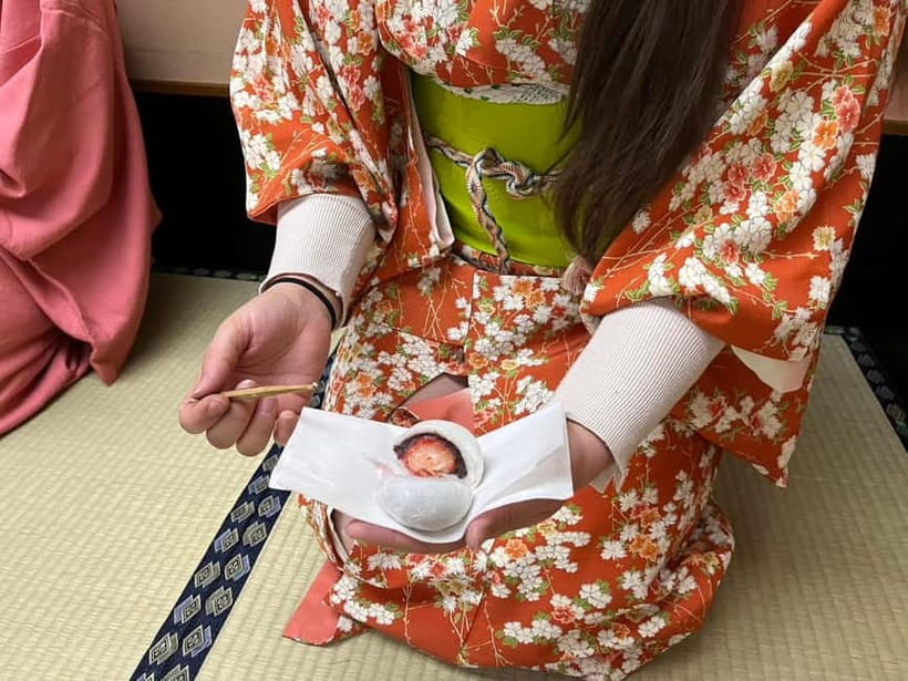 Learn Zen in a class of making Matcha tea near Osaka Castle - Photos capture the part you cannot see while participating