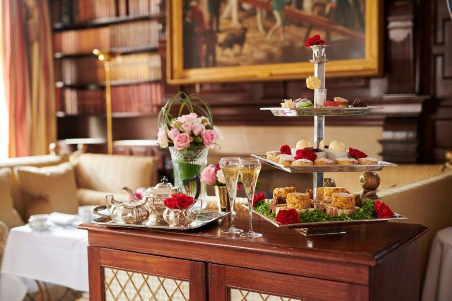 London: Afternoon Tea at The Milestone with Champagne Option - Choosing tea and settling into the ceremony