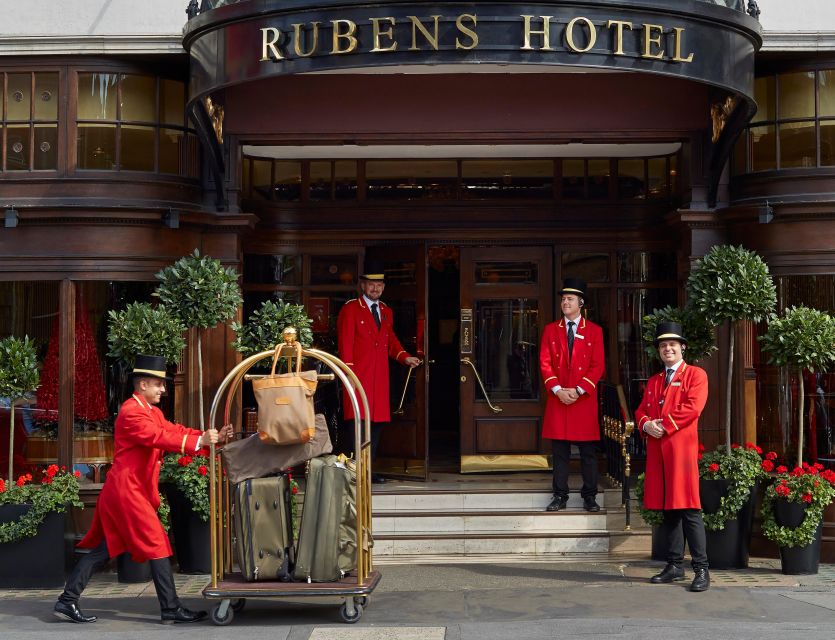 London: Afternoon Tea at The Rubens at the Palace - Choosing tea from P.M. David Silva & Sons