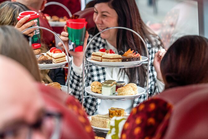 London: Afternoon Tea Bus Tour with Prosecco & London Eye Option - Why traffic and timing matter