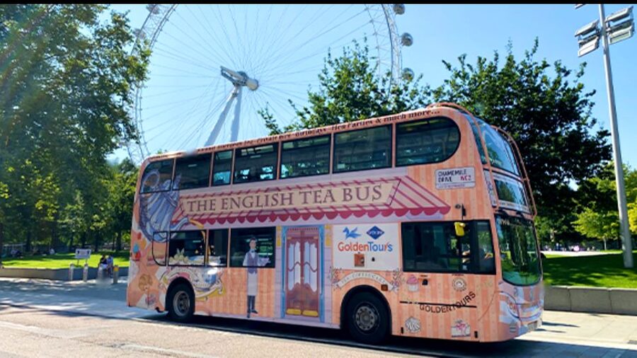 London: Afternoon Tea Bus with a Glass of Prosecco - Is $64 good value?