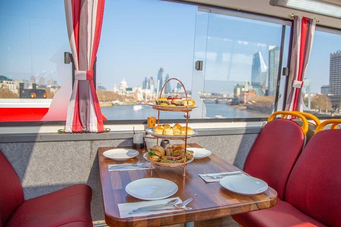 London Afternoon Tea Bus with Panoramic Tour - Piccadilly Circus, Charing Cross, and Trafalgar Square