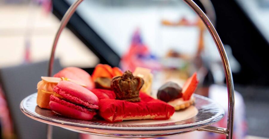 London: Afternoon Tea Cruise on the River Thames - Key things to know before boarding