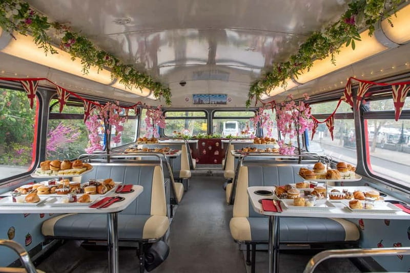 London: Great British Afternoon Tea Bus Tour - What arrives on your afternoon tea stand