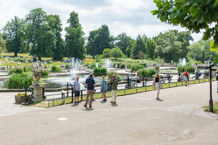 London: Kensington Palace Afternoon Tea & Guided Walk - Timing, mobility, and practical details