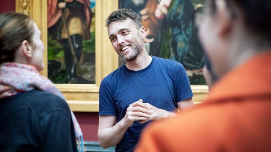 London: National Gallery Guided Tour and Afternoon Tea - One hour with Europe’s great paintings