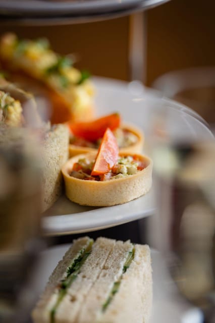 London: Natural History Museum Guided Tour & Afternoon Tea - Is $148 a fair price?
