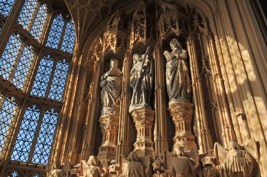 London: Royal Tour with Westminster Abbey & Afternoon Tea - Should you book this London experience?
