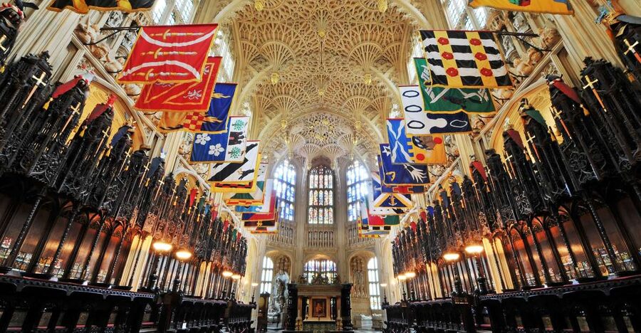 London: Royal Tour with Westminster Abbey & Afternoon Tea - The Changing of the Guard depends on the day
