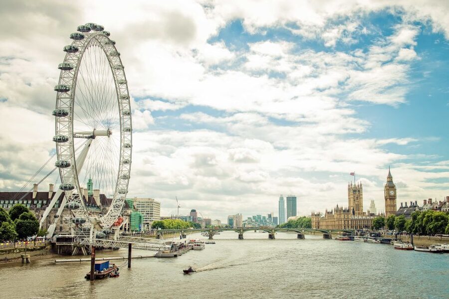 London: Tower, Cruise, & Harrods Tea Full-Day Experience - The Tower of London and the Crown Jewels