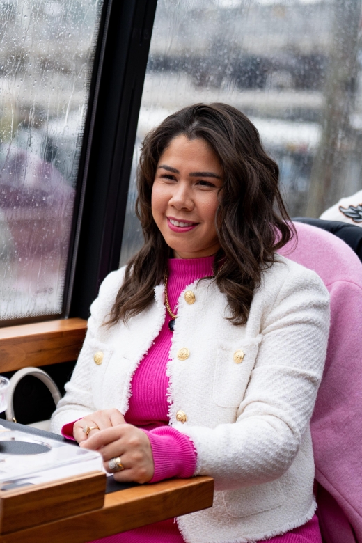 London: Traditional Afternoon Tea Tour in a Luxury Coach - Meeting the coach at Victoria Embankment