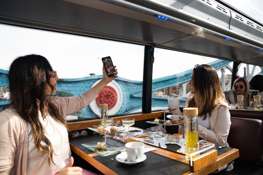 London: Traditional Afternoon Tea Tour in a Luxury Coach - Landmark views from St. Paul’s to Tower Bridge