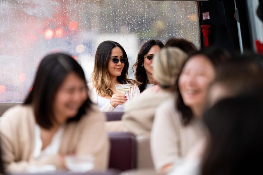 London: Traditional Afternoon Tea Tour in a Luxury Coach - Why the small group matters