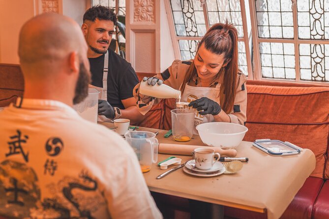 London Traditional English Scone Making and Tea Workshop - A British baking lesson in the West End