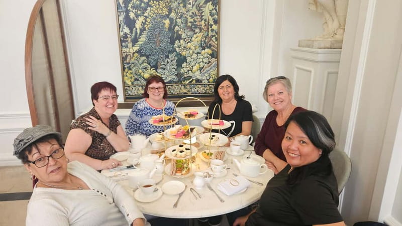London: VIP Kensington Palace Gardens Tour & Royal High Tea - Key points to know before booking