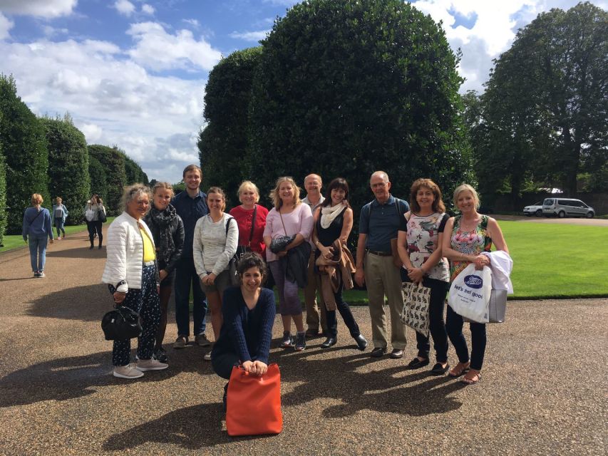 London: VIP Kensington Palace Gardens Tour & Royal High Tea - Timing, clothing, and small practical details