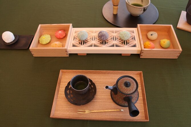 Make Traditional Nerikiri Sweets & Matcha experience in Shibuya - Why the small group makes a difference