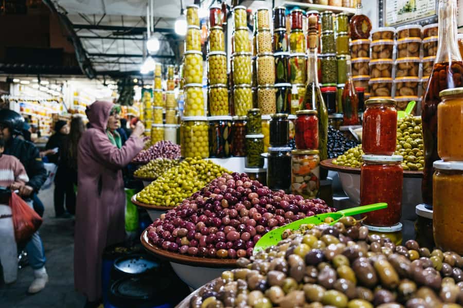 Marrakech: Medina by Night Walking Tour with Moroccan Tea - What makes this Medina tour worth your evening