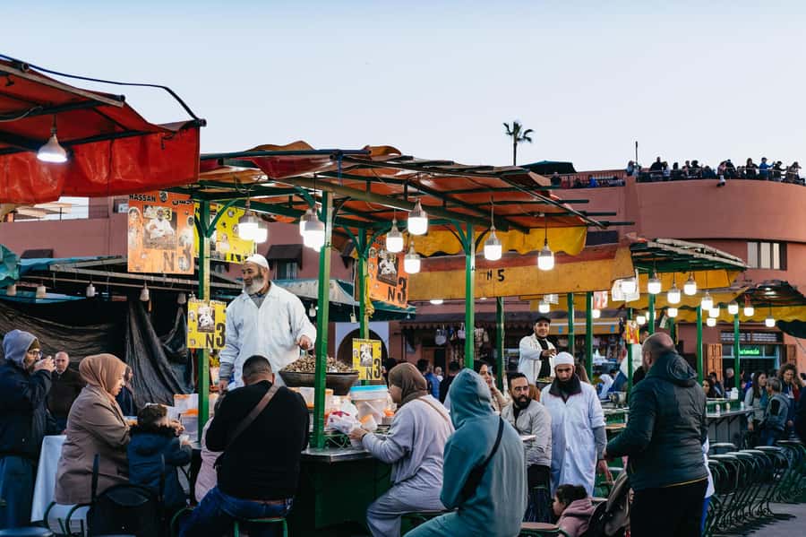 Marrakech: Medina by Night Walking Tour with Moroccan Tea - Who should book this night walk?