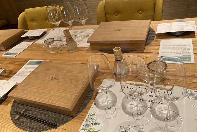 Matcha tasting for all five senses at Hotel Yokohama - Tasting matcha from different Japanese regions