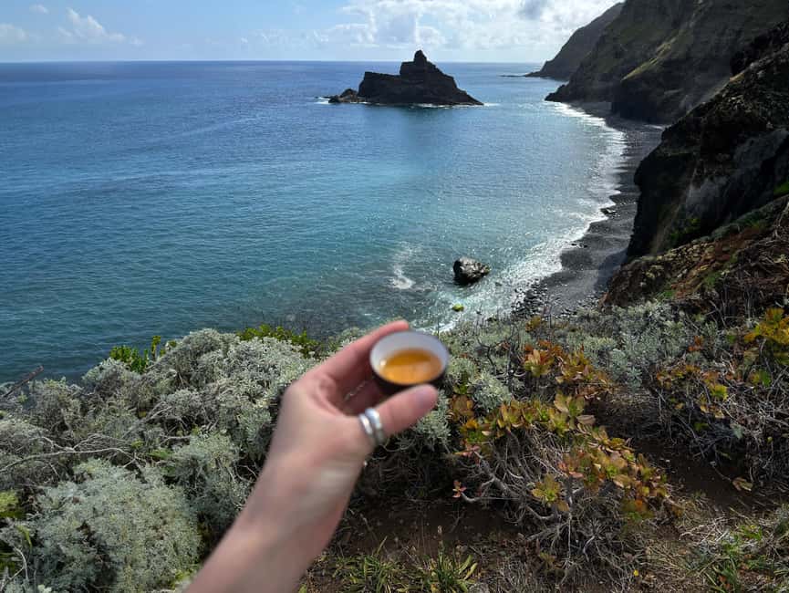 Mindful Tea Ceremony in Hidden Nature of Madeira - Finding a local place away from the noise