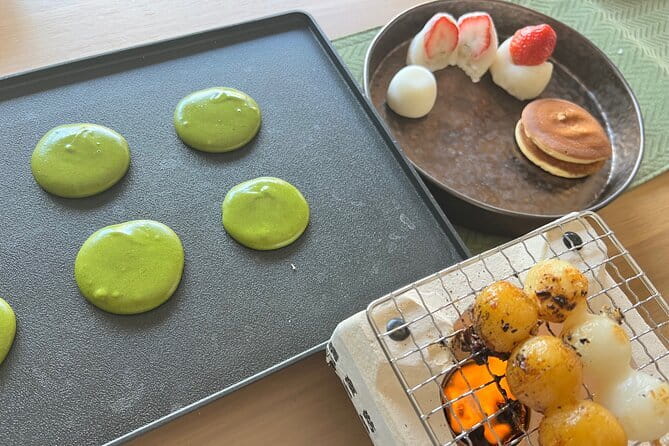 Mochi Matcha Gluten Free Japanese Sweets Class near Shibuya area - Learning what makes mochi different