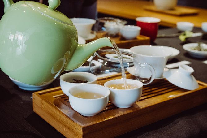 Montreal Afternoon Tea Tour - What the $168.60 price includes