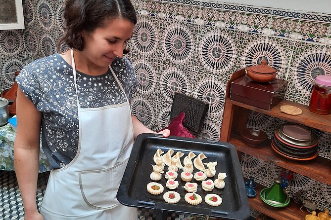 Moroccan Hands on traditional pastries & Tea class in Marrakech - Timing, meeting point, and practical planning