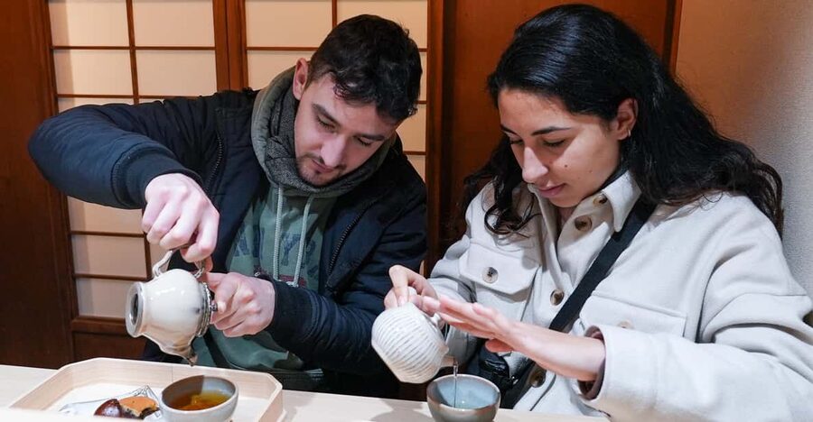 Nara:5 Type of Tea Tasting & Mindful Tea Ceremony - A quiet ceremony in a traditional Nara house