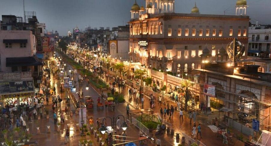 Old Delhi: Chandni Chowk Tour with Tuk Tuk Tea and snacks - Key points to know before you go