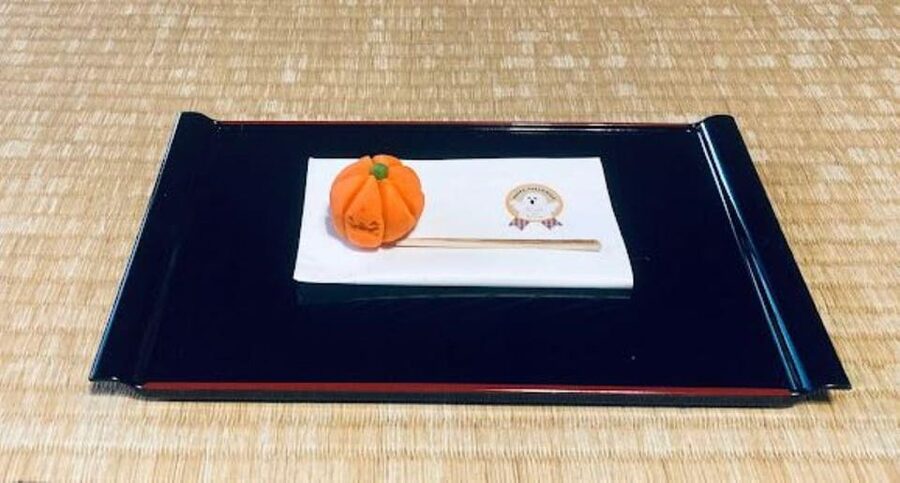 Osaka : Exclusive Tea Ceremony & Wagashi Cooking - Why the small group matters