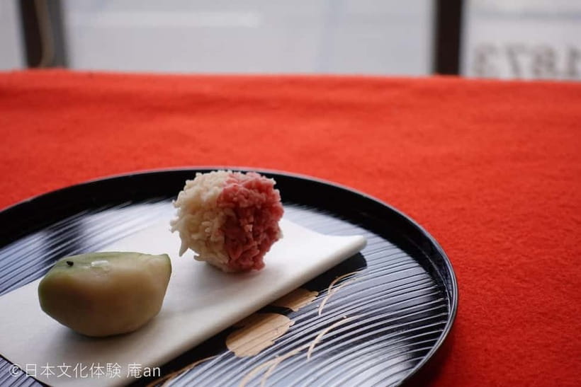 Osaka: Japanese Traditional Sweets Making and Tea Ceremony - Key points at a glance