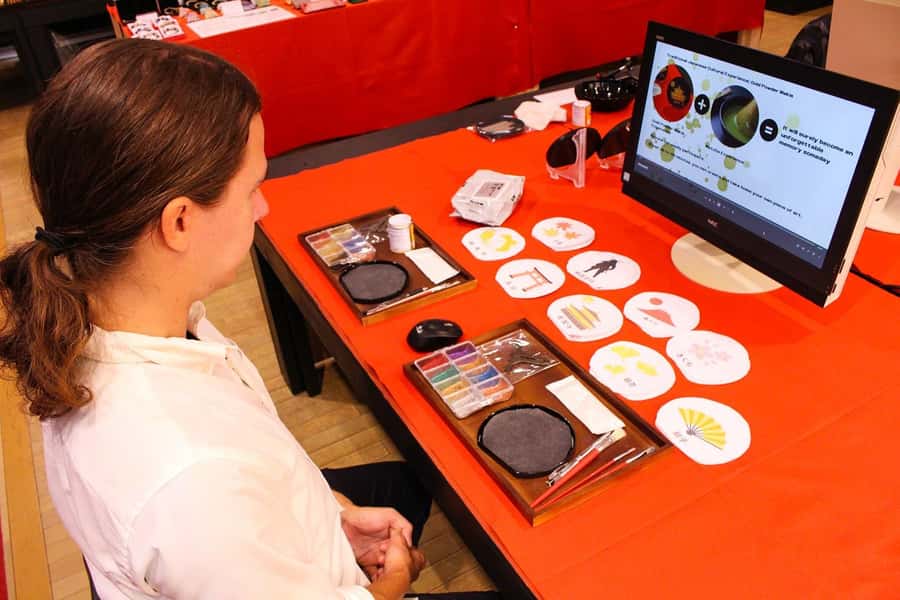 Osaka: Maki-e lacquer Painting and Matcha Experience - Practical advice for a smooth visit