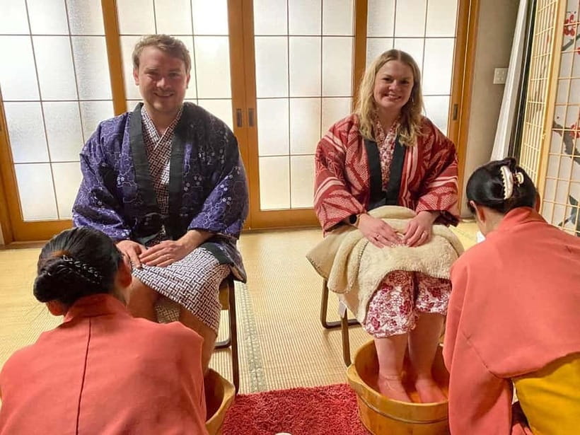 Osaka Temple Head Spa &Matcha Facial – Refresh & Glow〈90min〉 - Arriving at the temple and changing into a yukata