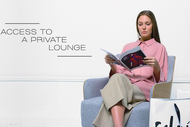 Paris VIP Shopping Experience-Lounge Access, Tea time & Transfer - Arriving at Galeries Lafayette Haussmann