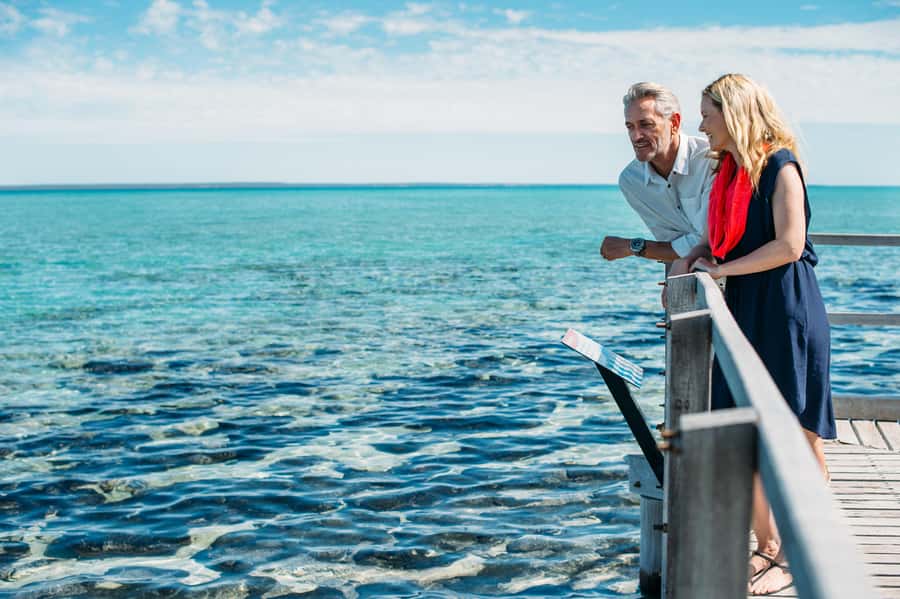 Perth: Pinnacles Desert Lobster Tour with Morning Tea - Cervantes and lunch at the Lobster Shack