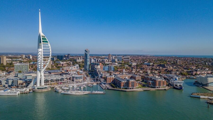 Portsmouth: Spinnaker Tower High Tea in the Clouds - Key points to know