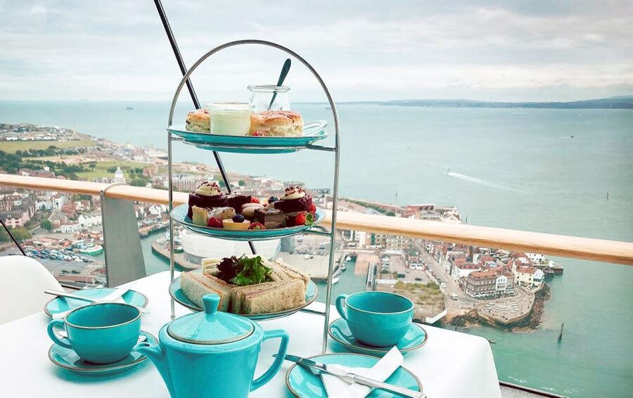Portsmouth: Spinnaker Tower High Tea in the Clouds - What arrives on the afternoon tea stand